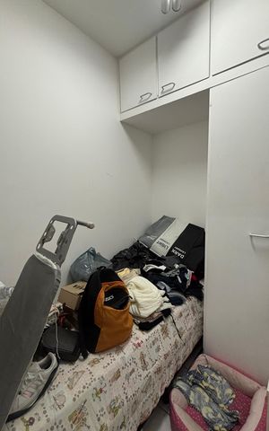 Apartamento à venda com 260m², 4 quartos e 4 vagas Apartamento à venda com 260m², 4 quartos e 4 vagasÁrea de Serviço - Quarto de Apoio
