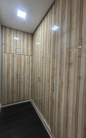 Apartamento à venda com 260m², 4 quartos e 4 vagas Apartamento à venda com 260m², 4 quartos e 4 vagasSuite 1 Closet
