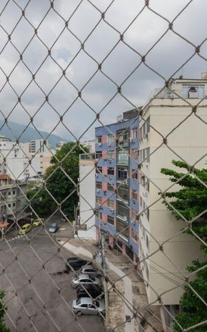 Apartamento à venda com 94m², 3 quartos e sem vagaVista