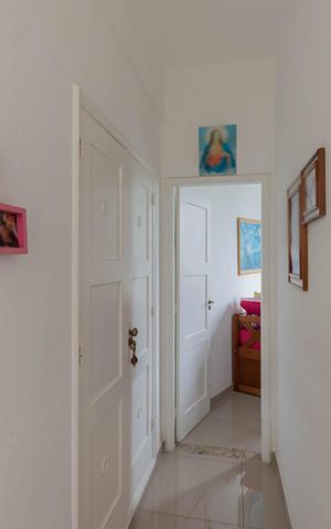 Apartamento à venda com 94m², 3 quartos e sem vagaCorredor
