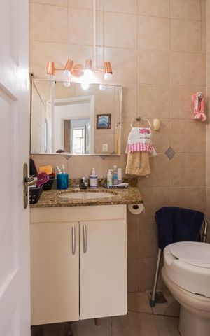 Apartamento à venda com 94m², 3 quartos e sem vagaBanheiro