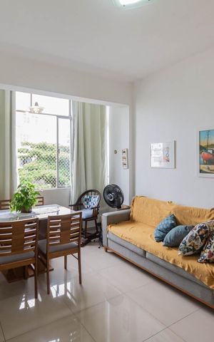 Apartamento à venda com 94m², 3 quartos e sem vagaSala
