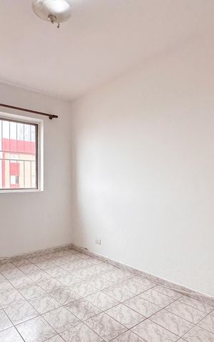 Apartamento à venda com 61m², 2 quartos e 1 vaga Apartamento à venda com 61m², 2 quartos e 1 vagaSala