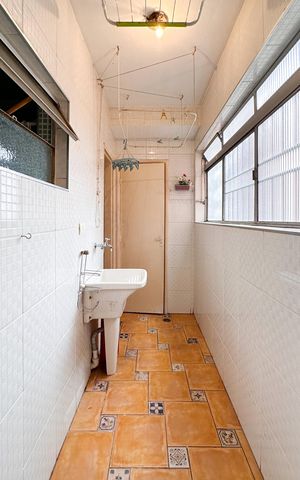 Apartamento à venda com 61m², 2 quartos e 1 vaga Apartamento à venda com 61m², 2 quartos e 1 vagaÁrea de Serviço