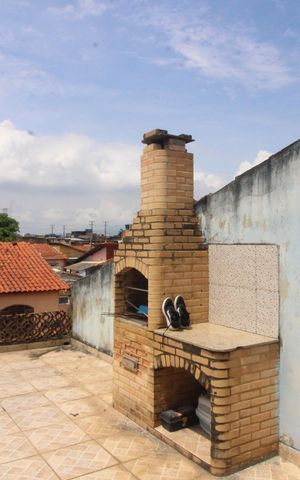 Casa para alugar com 80m², 4 quartos e 1 vagaTerraço