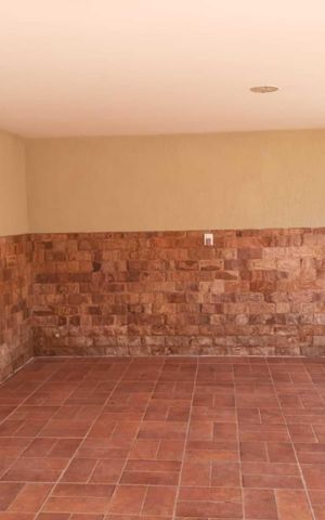 Casa de condomínio à venda com 169m², 4 quartos e 2 vagas