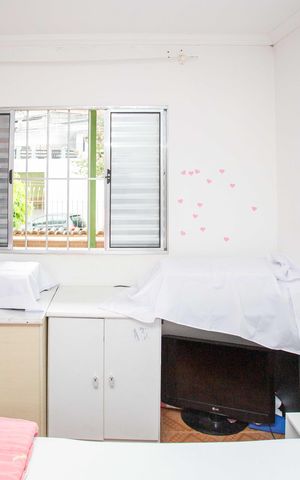 Casa à venda com 250m², 10 quartos e 3 vagasQuarto 1 Casa 3