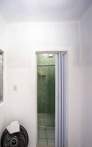 Casa à venda com 250m², 10 quartos e 3 vagasBanheiro Casa 2