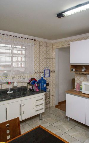 Casa à venda com 250m², 10 quartos e 3 vagasCozinha Casa 3