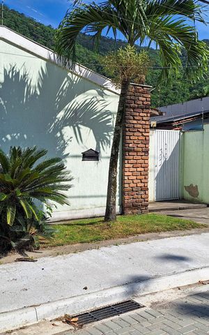 Studio para alugar com 32m², 1 quarto e 1 vaga Studio para alugar com 32m², 1 quarto e 1 vagaFachada