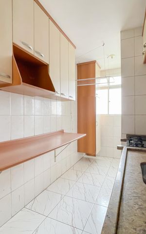 Apartamento para alugar com 94m², 2 quartos e 1 vaga Apartamento para alugar com 94m², 2 quartos e 1 vagaCozinha e Área de Serviço