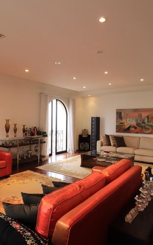 Apartamento à venda com 288m², 4 quartos e 5 vagasSala