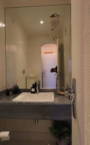 Apartamento à venda com 288m², 4 quartos e 5 vagasLavabo