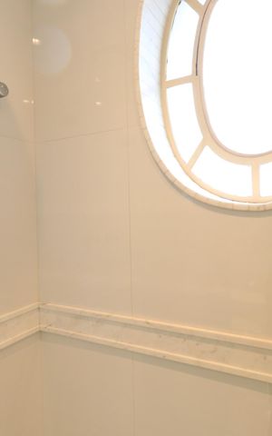Apartamento à venda com 288m², 4 quartos e 5 vagasBanheiro da Suíte 1