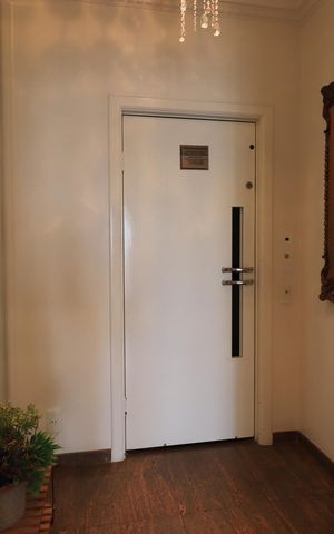 Apartamento à venda com 288m², 4 quartos e 5 vagasHall de entrada