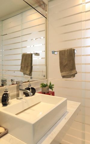 Apartamento à venda com 288m², 4 quartos e 5 vagasBanheiro Social