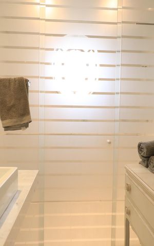 Apartamento à venda com 288m², 4 quartos e 5 vagasBanheiro Social