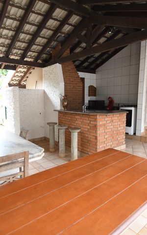 Casa à venda com 360m², 4 quartos e 3 vagasVaranda gourmet