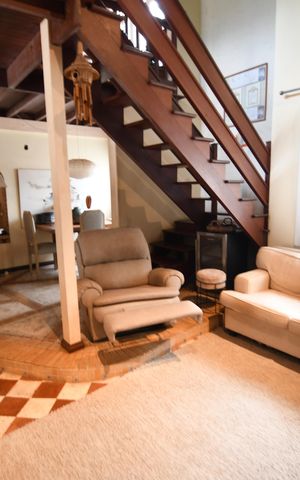 Casa à venda com 360m², 4 quartos e 3 vagasSala