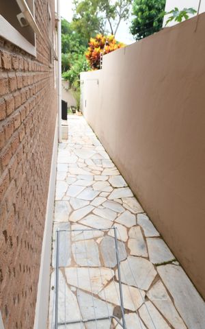 Casa à venda com 360m², 4 quartos e 3 vagasÁrea de Serviço