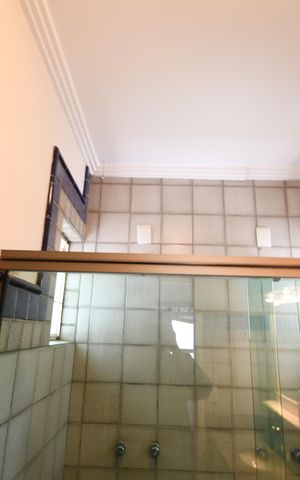 Casa à venda com 360m², 4 quartos e 3 vagasBanheiro Social