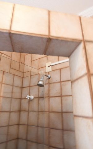 Casa à venda com 360m², 4 quartos e 3 vagasBanheiro Suíte