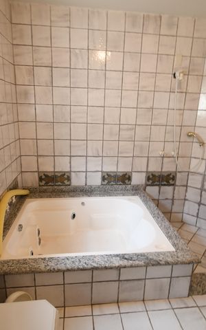 Casa à venda com 360m², 4 quartos e 3 vagasBanheiro