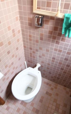 Casa à venda com 360m², 4 quartos e 3 vagasBanheiro de serviço