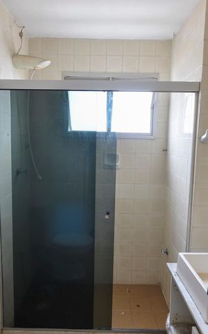 Apartamento à venda com 75m², 2 quartos e 1 vaga Apartamento à venda com 75m², 2 quartos e 1 vagaBanheiro
