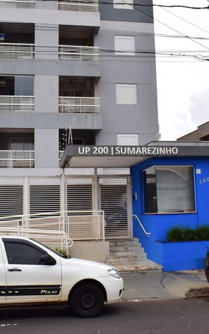 Apartamento para alugar com 55m², 2 quartos e 1 vagaFachada e portaria