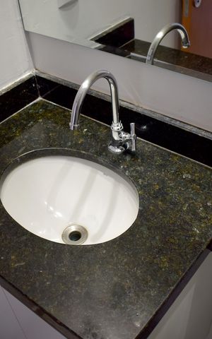 Apartamento para alugar com 55m², 2 quartos e 1 vagaBanheiro