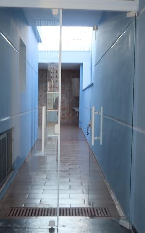 Casa para alugar com 180m², 2 quartos e 4 vagasHall de entrada