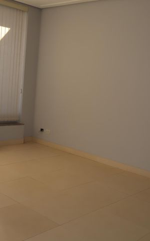 Casa para alugar com 180m², 2 quartos e 4 vagasSala