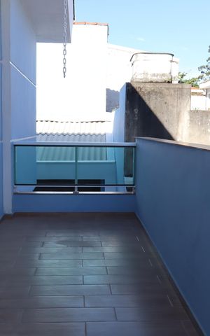 Casa para alugar com 180m², 2 quartos e 4 vagasVaranda do quarto 2
