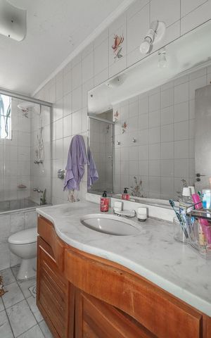 Apartamento à venda com 100m², 3 quartos e 1 vagaBanheiro da Suíte