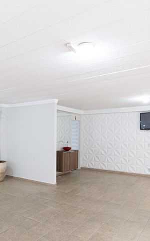 Apartamento à venda com 92m², 4 quartos e 1 vaga Apartamento à venda com 92m², 4 quartos e 1 vagaÁrea comum - Salão de festas