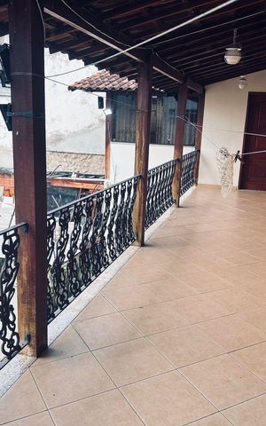 Casa de condomínio à venda com 360m², 4 quartos e 3 vagas
