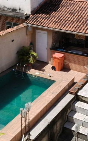 Casa de condomínio à venda com 360m², 4 quartos e 3 vagas