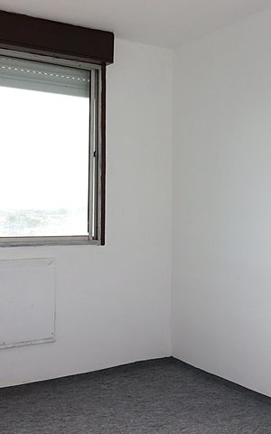 Apartamento à venda com 66m², 2 quartos e 1 vagaQuarto 2