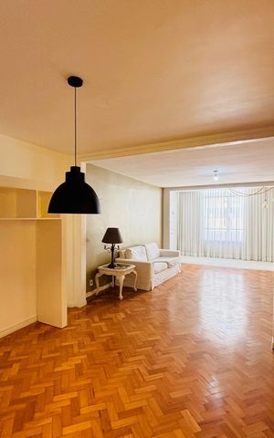 Apartamento para alugar com 142m², 3 quartos e 1 vaga Apartamento para alugar com 142m², 3 quartos e 1 vagaSala