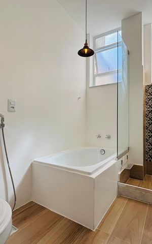 Apartamento para alugar com 142m², 3 quartos e 1 vaga Apartamento para alugar com 142m², 3 quartos e 1 vagaBanheiro social