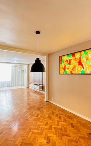 Apartamento para alugar com 142m², 3 quartos e 1 vaga Apartamento para alugar com 142m², 3 quartos e 1 vagaSala