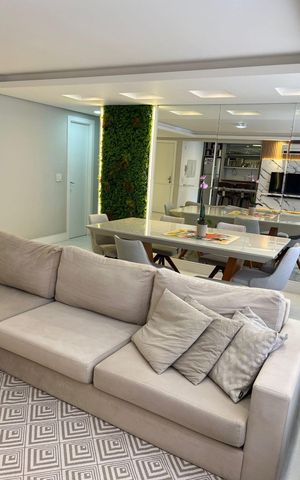 Apartamento à venda com 90m², 2 quartos e 1 vaga Apartamento à venda com 90m², 2 quartos e 1 vagaSala