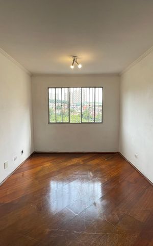 Apartamento para alugar com 67m², 3 quartos e 1 vagaSala