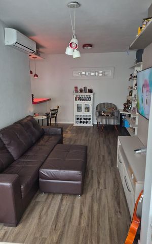 Apartamento à venda com 67m², 2 quartos e 1 vaga Apartamento à venda com 67m², 2 quartos e 1 vagaSala