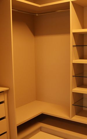 Apartamento à venda com 125m², 3 quartos e 2 vagasCloset da suíte 1