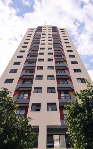 Apartamento à venda com 50m², 2 quartos e 1 vaga Apartamento à venda com 50m², 2 quartos e 1 vagaFachada