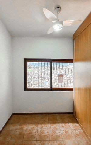 Casa de condomínio à venda com 750m², 3 quartos e 4 vagas