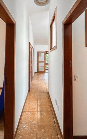 Casa de condomínio à venda com 750m², 3 quartos e 4 vagas