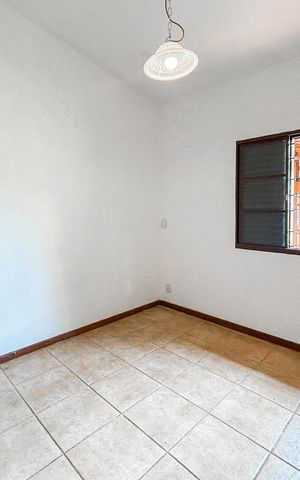 Casa de condomínio à venda com 750m², 3 quartos e 4 vagas